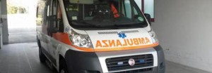 Salute: ambulanza al pronto soccorso dell'ospedale di Carate Brianza. Foto ANSA/Roberto Ritondale