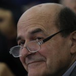 Pierluigi Bersani durante l'incontro alla facolt?? di Giurisprudenza a Palermo, 7 novembre 2016. ANSA/IGOR PETYX